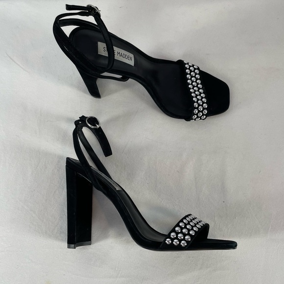 Steve Madden Popular Studded Square‎ Toe Heeled Sandal in Black Size 8 - Picture 1 of 8